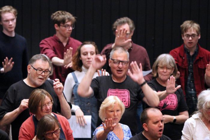 52192276182 fedd44171f k